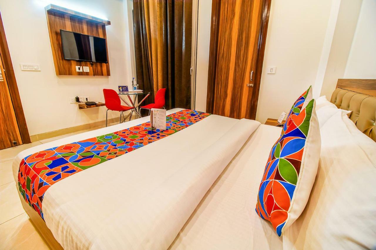 Fabhotel Kiara Gurgaon Exterior photo